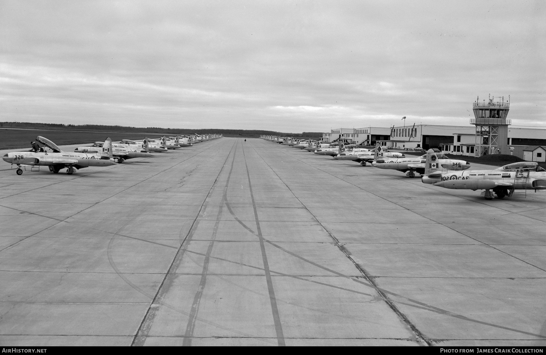 Airport photo of Gimli - Industrial Park (CYGM / YGM) in Manitoba, Canada | AirHistory.net #771326