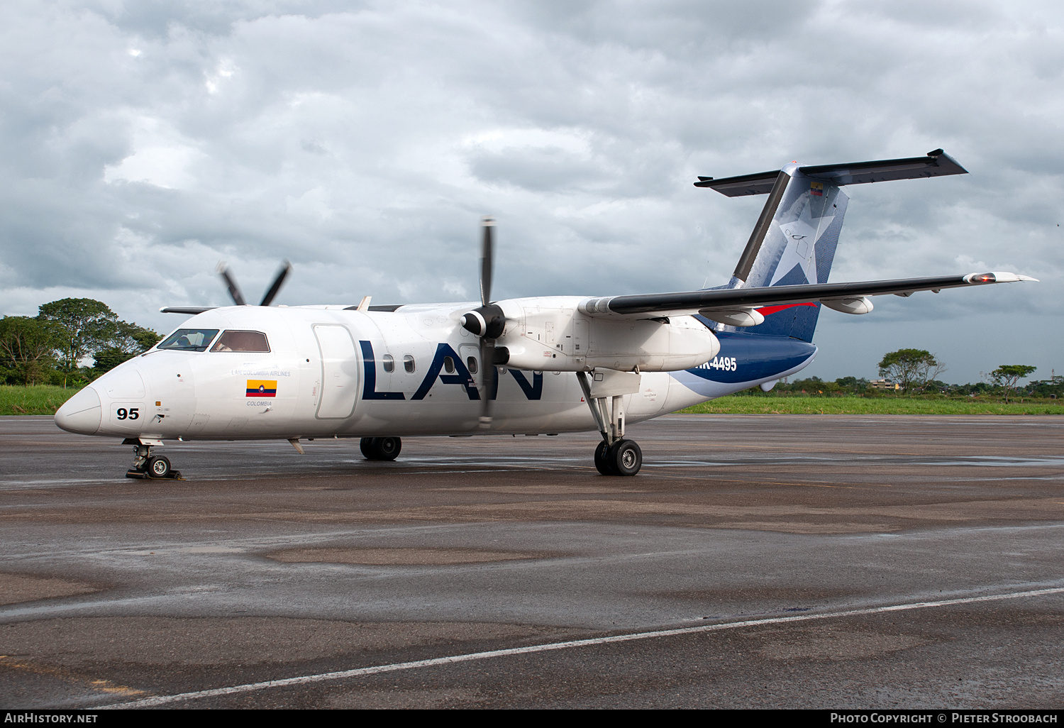 Aircraft Photo of HK-4495 | Bombardier DHC-8-202Q Dash 8 | LAN Airlines - Línea Aérea Nacional | AirHistory.net #771384