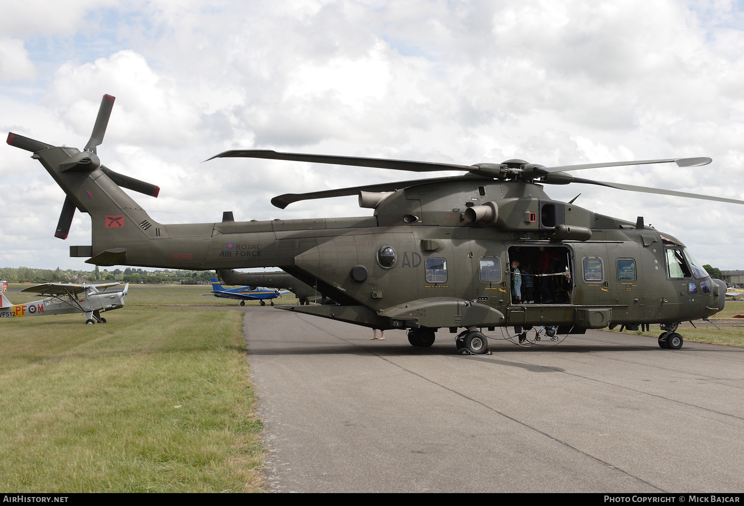 Aircraft Photo of ZJ995 | AgustaWestland EH101-512 Merlin HC3A | UK - Air Force | AirHistory.net #771444