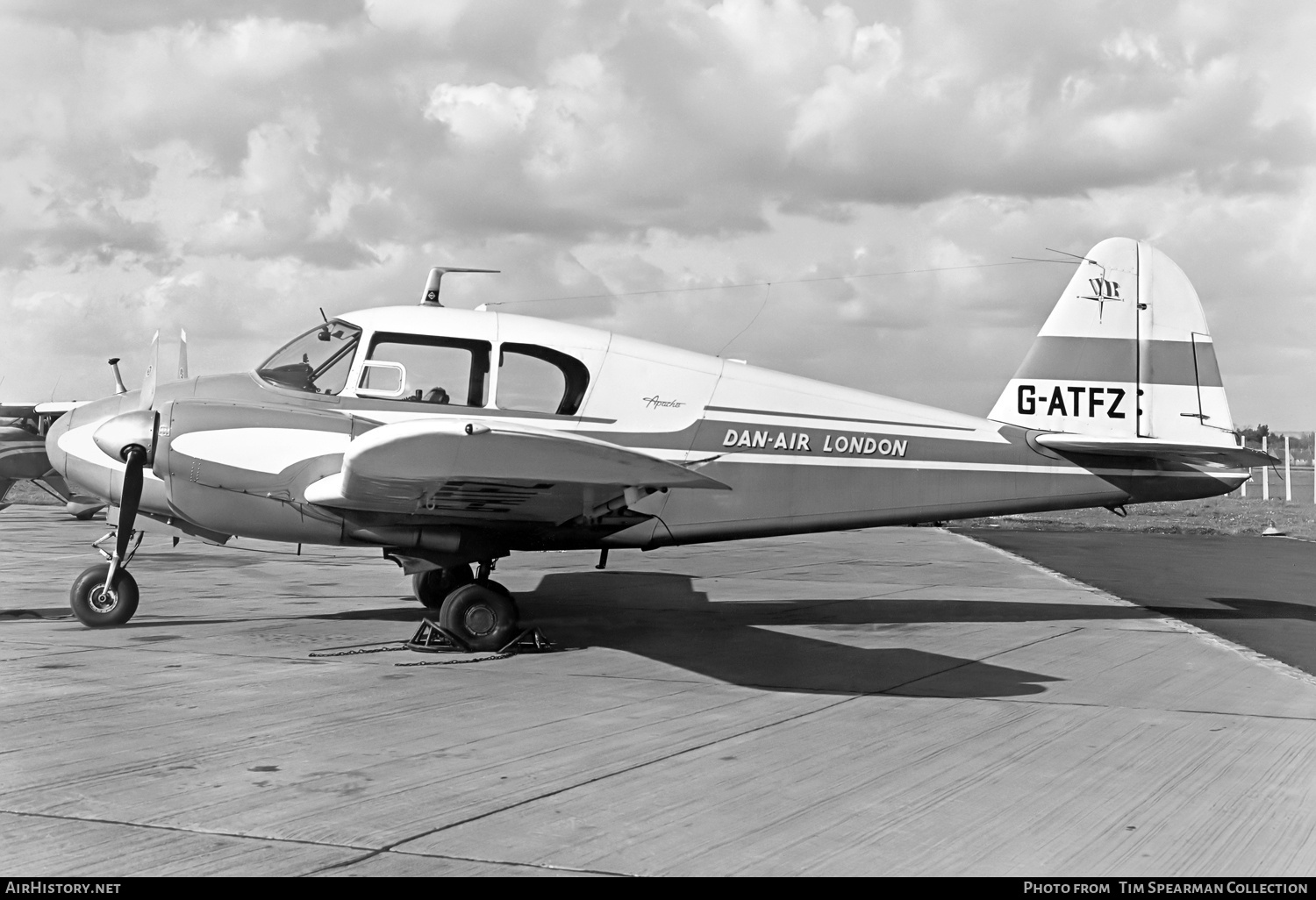 Aircraft Photo of G-ATFZ | Piper PA-23-160 Apache | Dan-Air London | AirHistory.net #771466