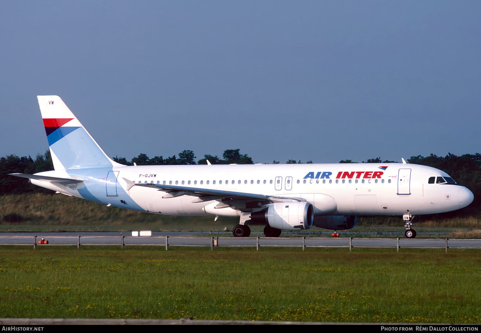 Aircraft Photo of F-GJVW | Airbus A320-211 | Air Inter | AirHistory.net #771488