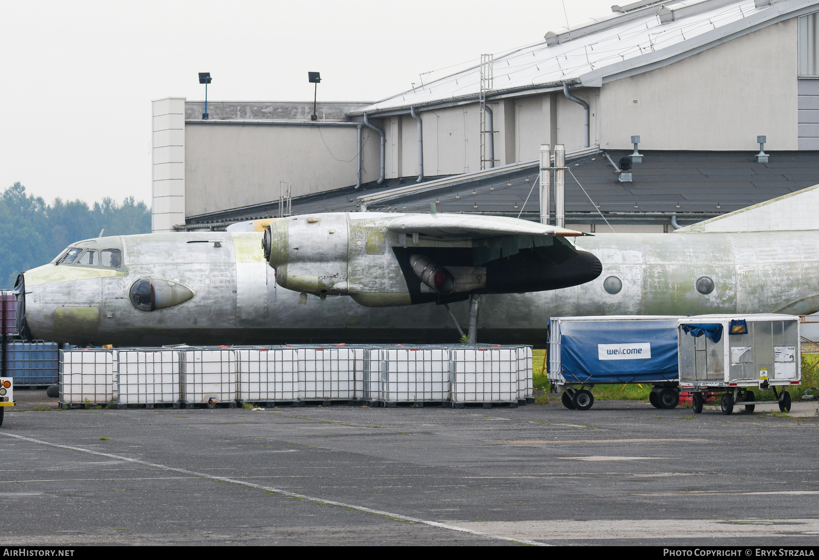 Aircraft Photo of SP-EKB | Antonov An-26 | AirHistory.net #771605