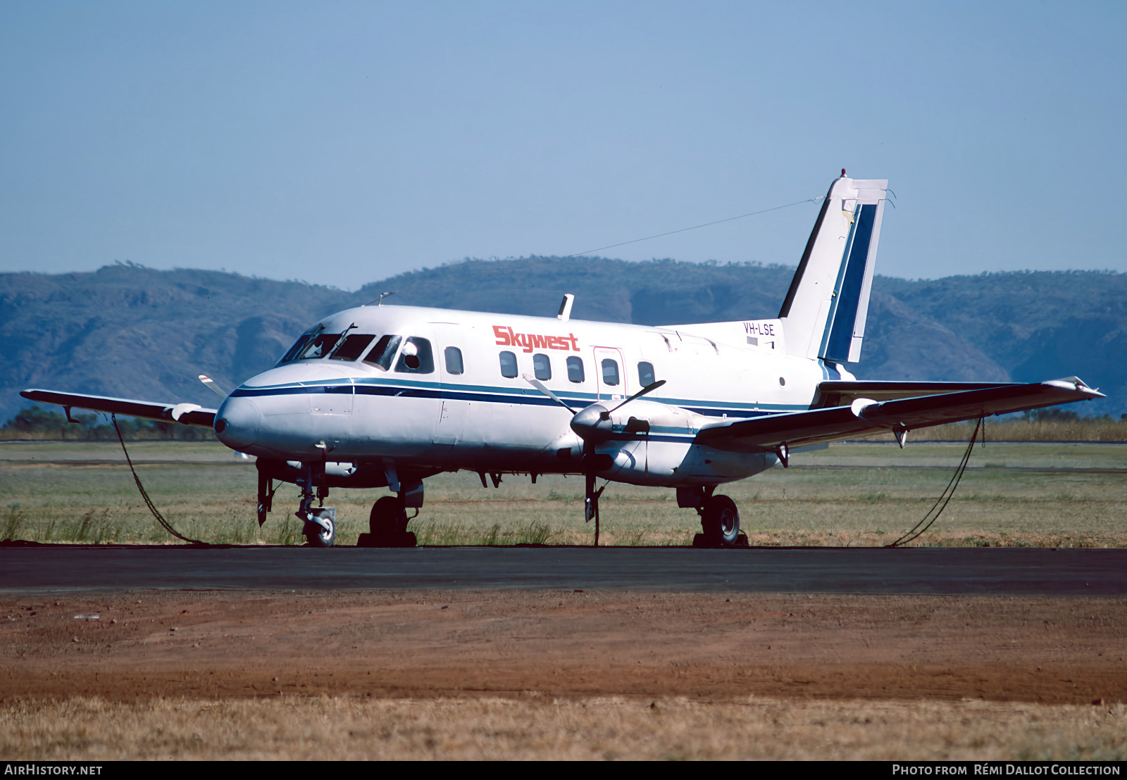 Aircraft Photo of VH-LSE | Embraer EMB-110P1 Bandeirante | Skywest Airlines | AirHistory.net #771621