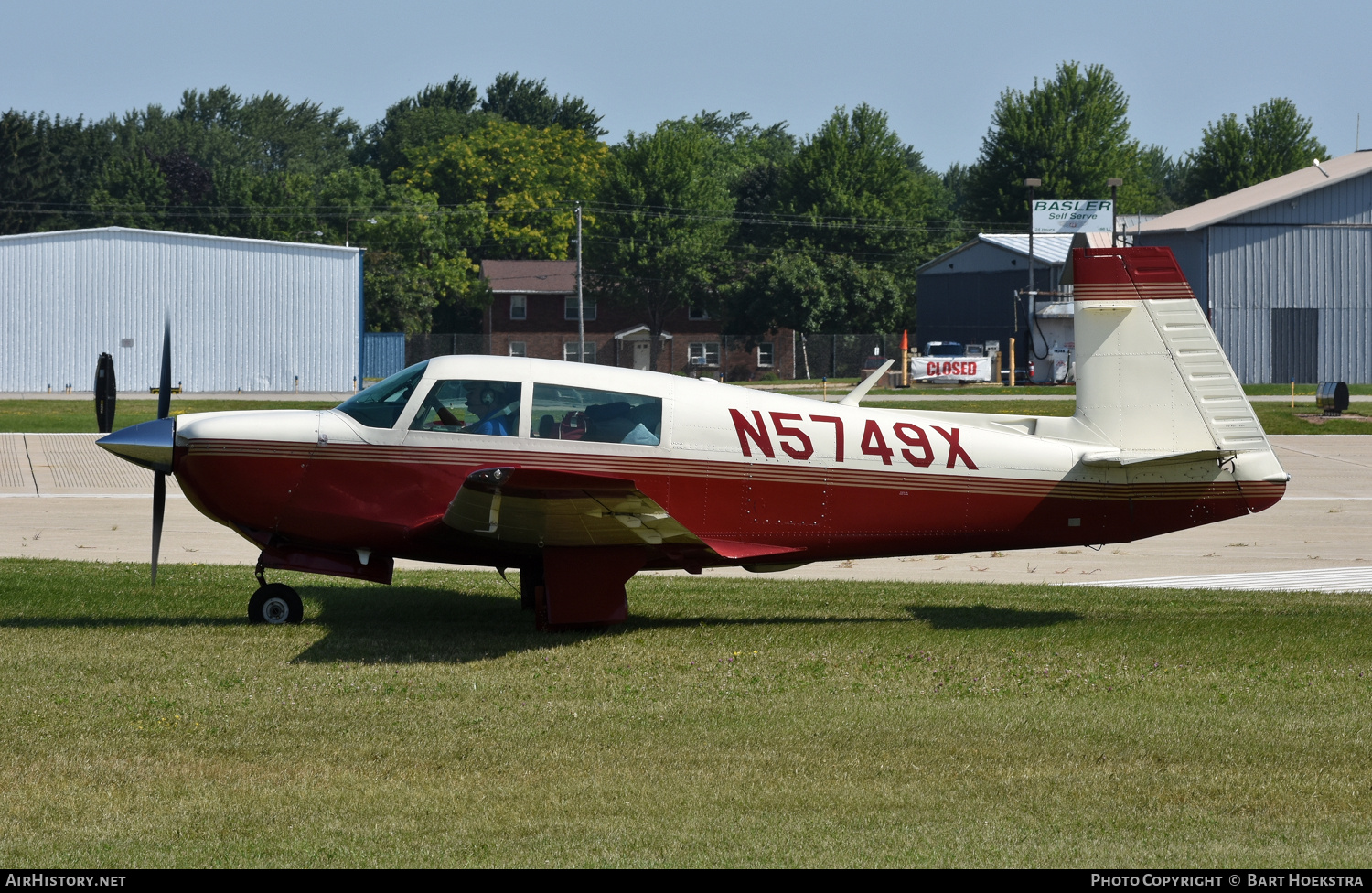 Aircraft Photo of N5749X | Mooney M-20J | AirHistory.net #771623