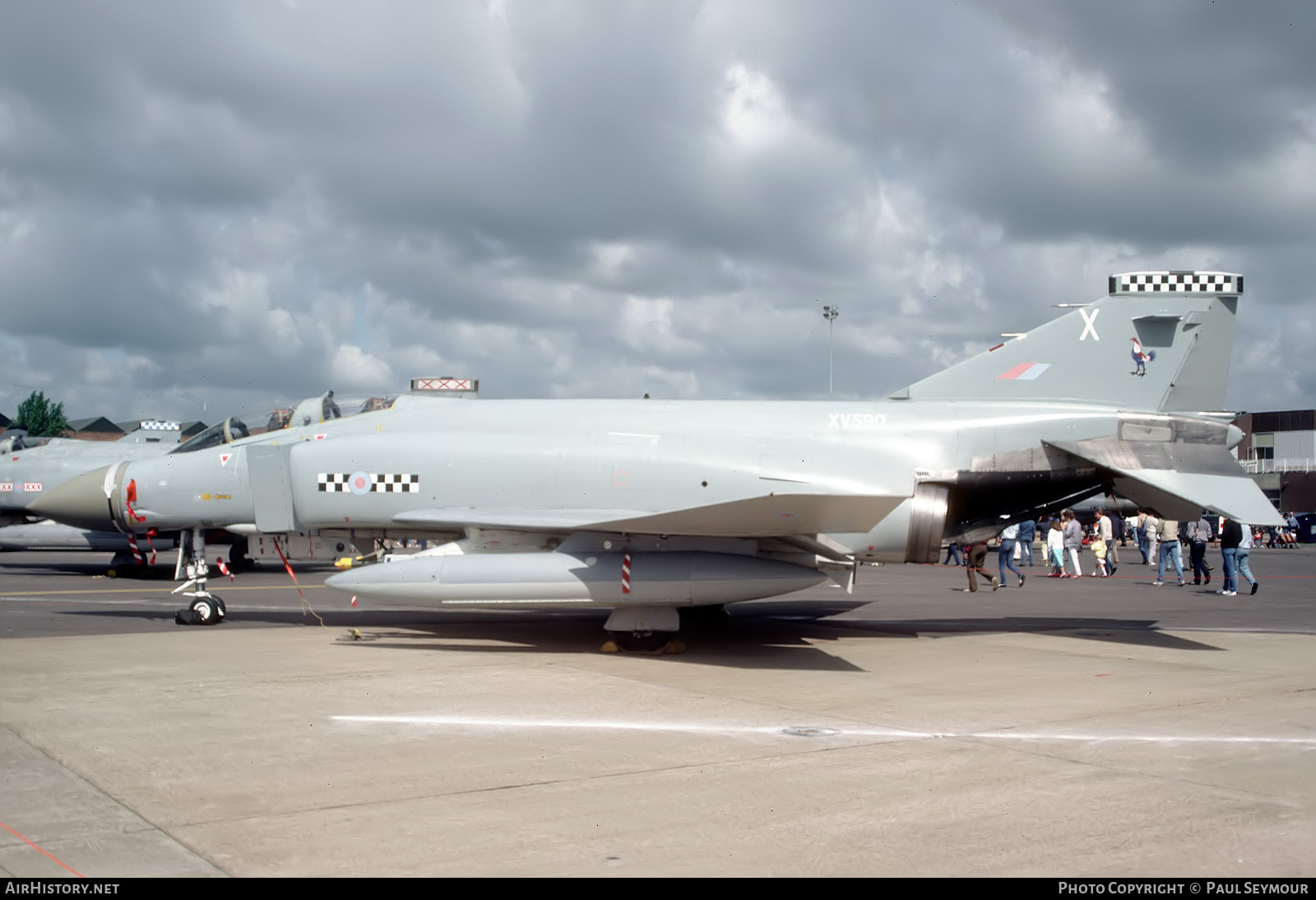 Aircraft Photo of XV590 | McDonnell Douglas F-4K Phantom FG1 | UK - Air Force | AirHistory.net #771637