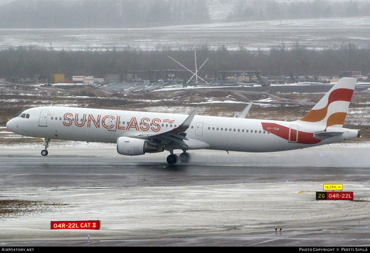 Aircraft Photo of OY-TCN | Airbus A321-211 | Sunclass Airlines | AirHistory.net #771713