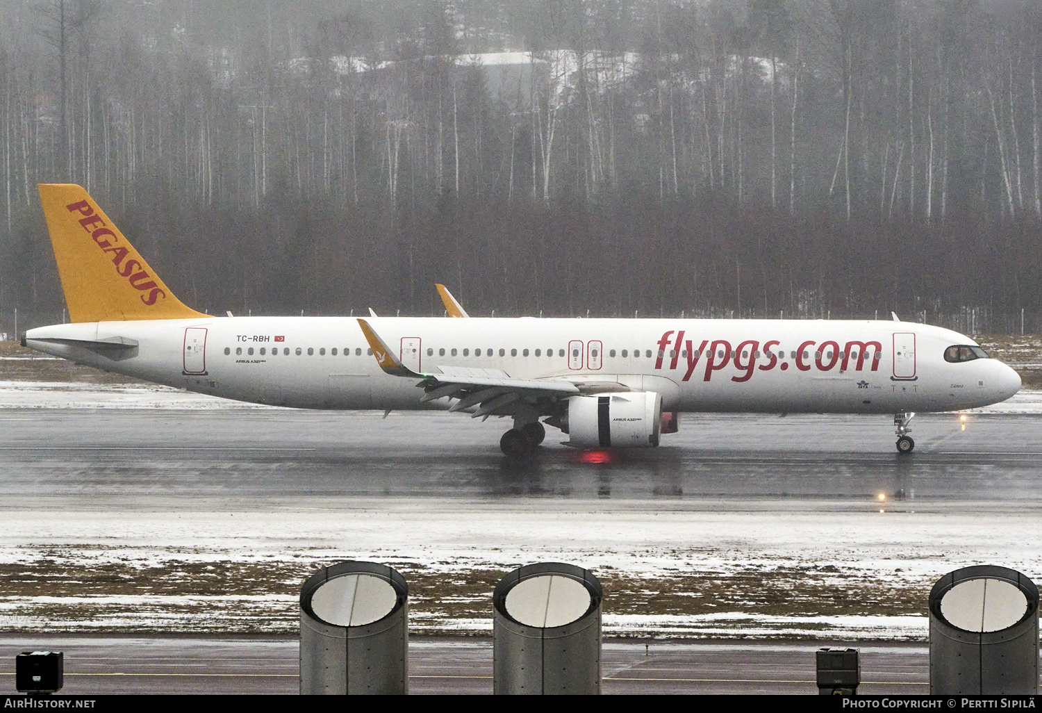 Aircraft Photo of TC-RBH | Airbus A321-251NX | Pegasus Airlines | AirHistory.net #771725