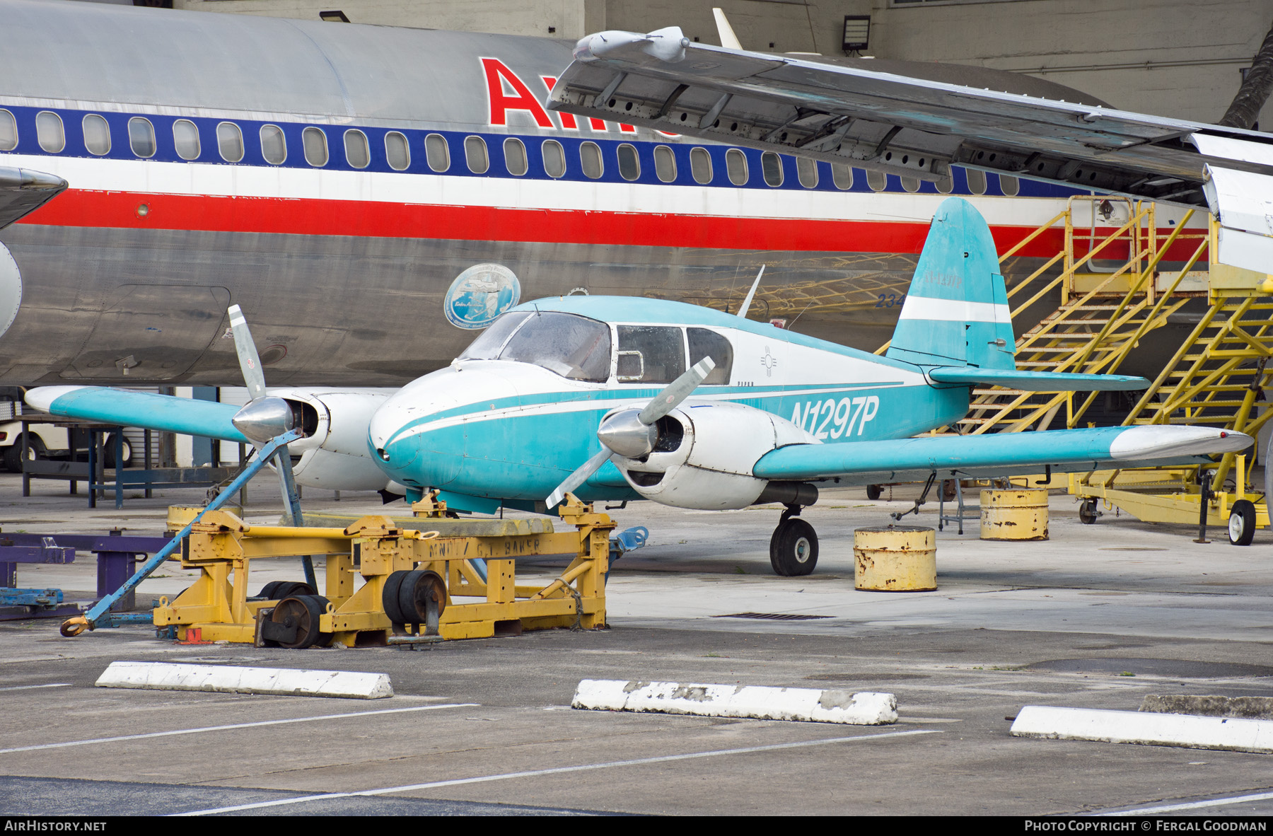 Aircraft Photo of N1297P | Piper PA-23-150 Apache | AirHistory.net #771730