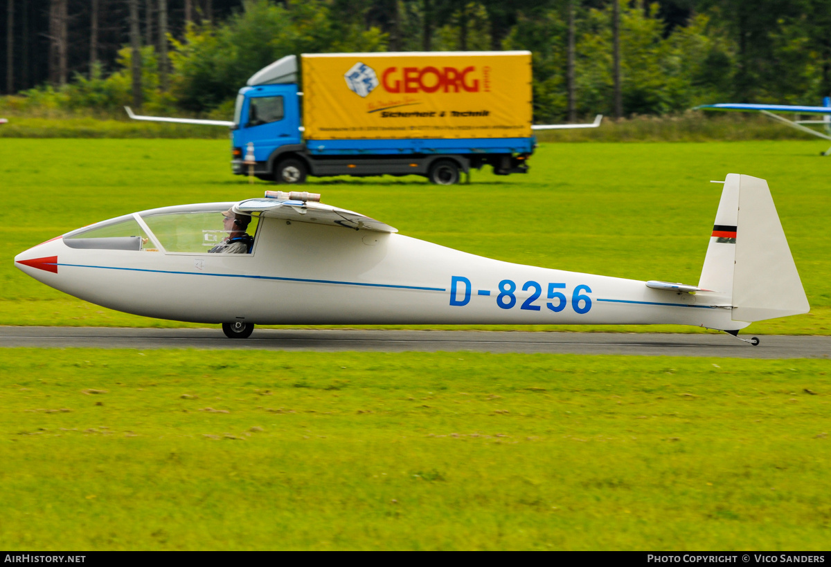Aircraft Photo of D-8256 | Vogt Lo-100 Zwergreiher | AirHistory.net #771875