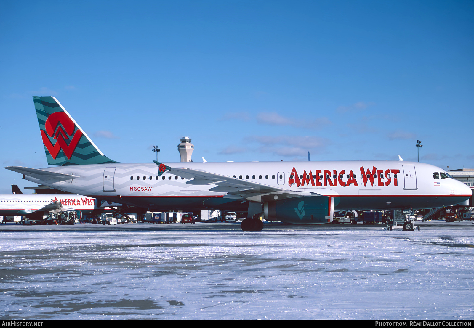 Aircraft Photo of N605AW | Airbus A320-212 | America West Airlines | AirHistory.net #771969