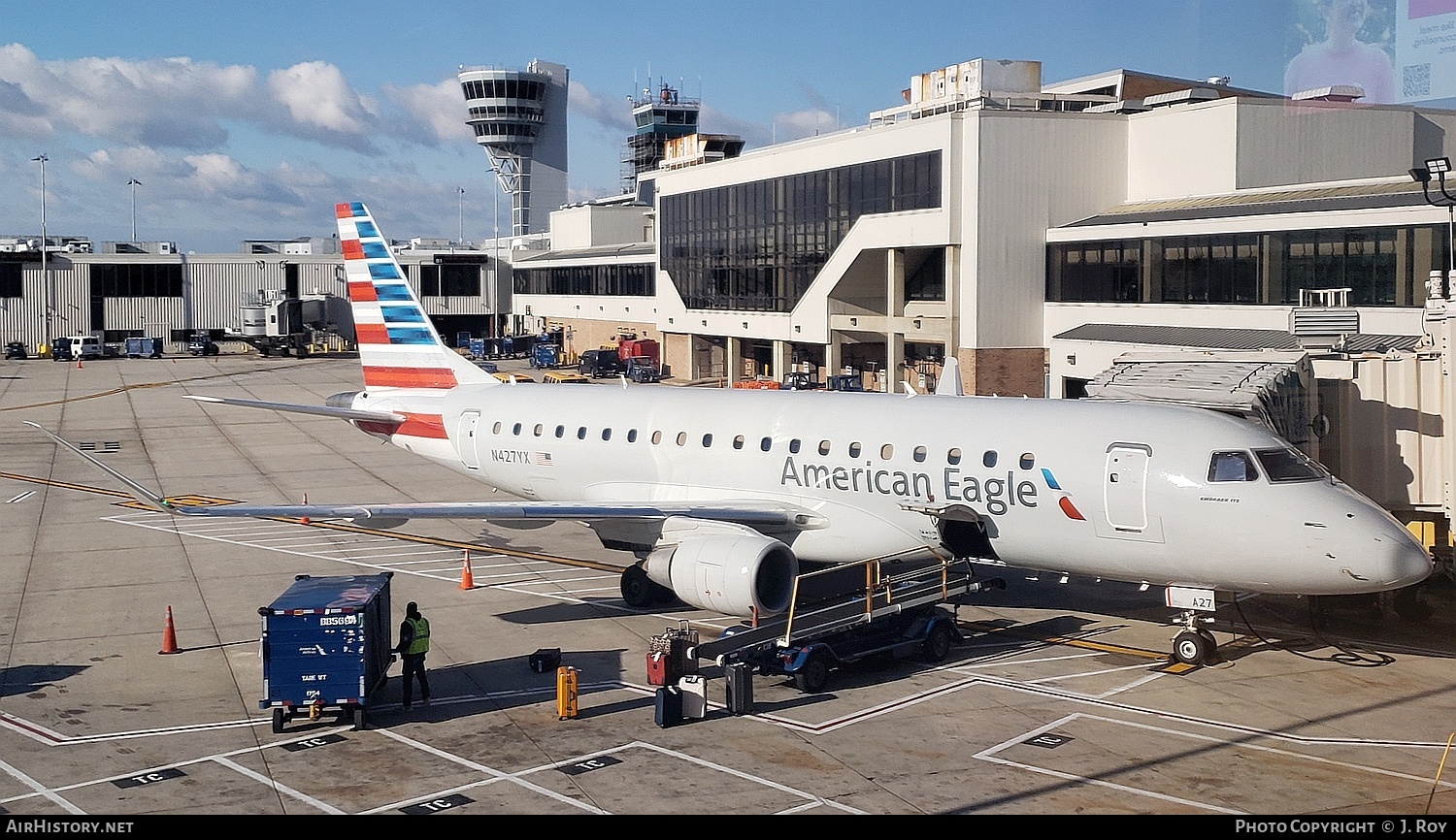 Aircraft Photo of N427YX | Embraer 175LR (ERJ-170-200LR) | American Eagle | AirHistory.net #771980