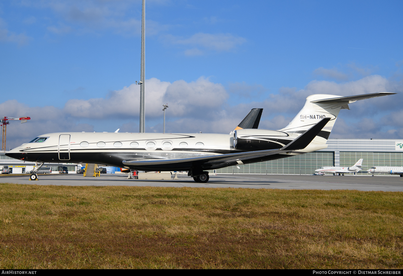 Aircraft Photo of 9H-NATHO | Gulfstream Aerospace G650 (G-VI) | AirHistory.net #771986