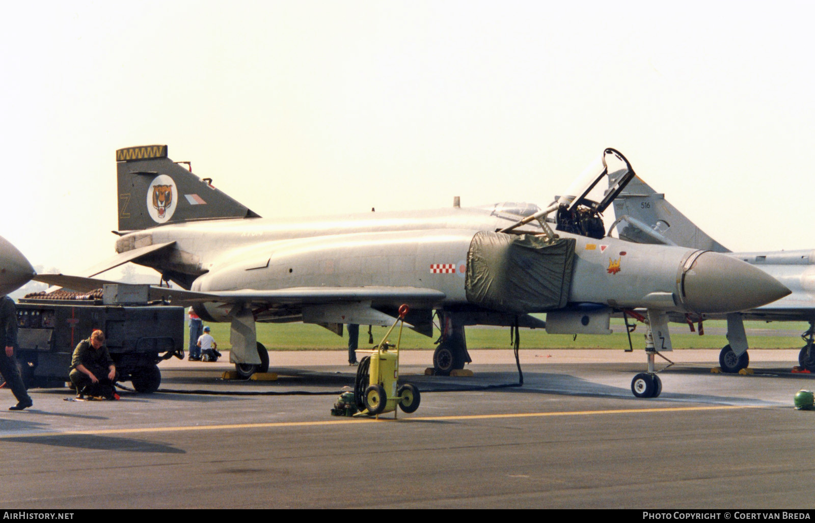 Aircraft Photo of XT914 | McDonnell Douglas F-4M Phantom FGR2 | UK - Air Force | AirHistory.net #772108