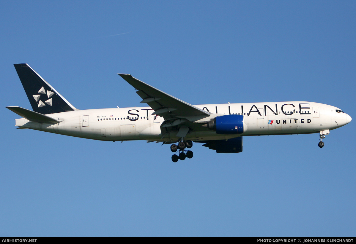 Aircraft Photo of N218UA | Boeing 777-222/ER | United Airlines | AirHistory.net #772252