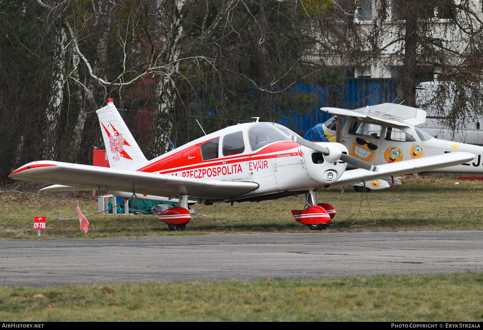 Aircraft Photo of OY-BBV | Piper PA-28-140 Cherokee | EVAir Organizacja Szkolenia Lotniczego | AirHistory.net #772284
