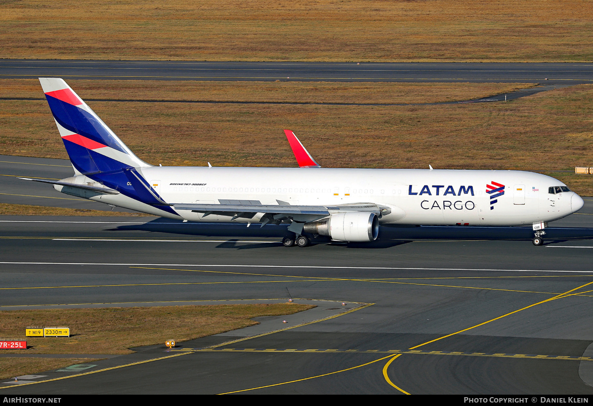 Aircraft Photo of CC-CXE | Boeing 767-316/ER(BCF) | LATAM Cargo | AirHistory.net #772419