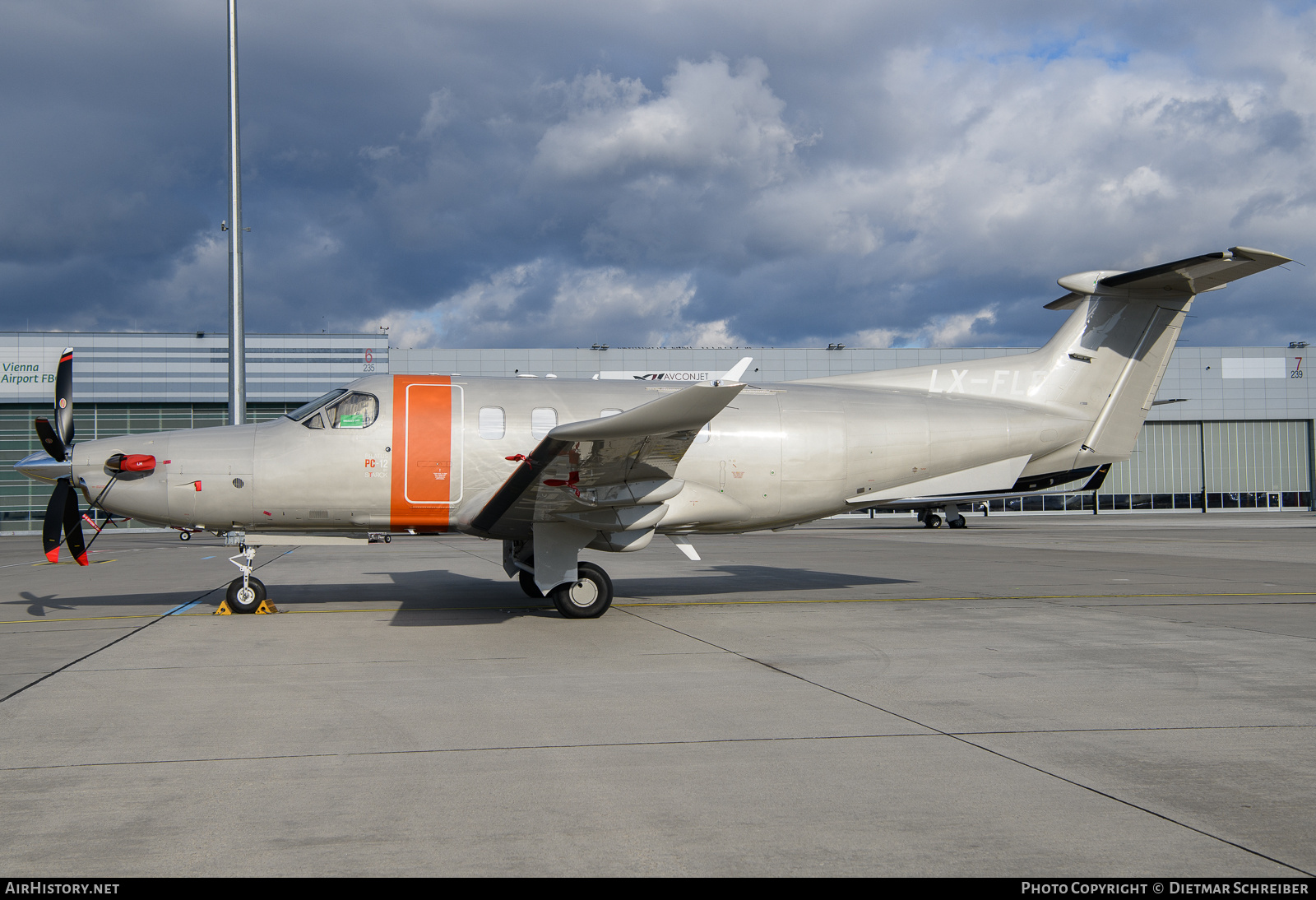 Aircraft Photo of LX-FLP | Pilatus PC-12NGX (PC-12/47E) | AirHistory.net #772420