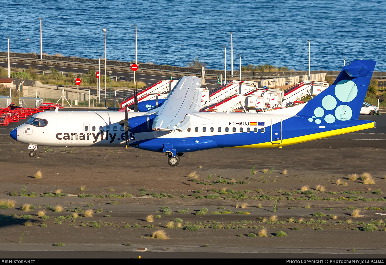 Aircraft Photo of EC-MUJ | ATR ATR-72-500 (ATR-72-212A) | Canaryfly | AirHistory.net #772454
