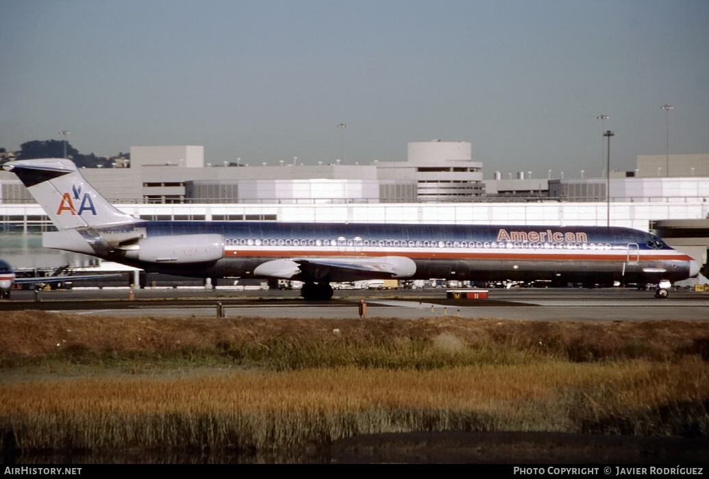 Aircraft Photo of N218AA | McDonnell Douglas MD-82 (DC-9-82) | American Airlines | AirHistory.net #772480