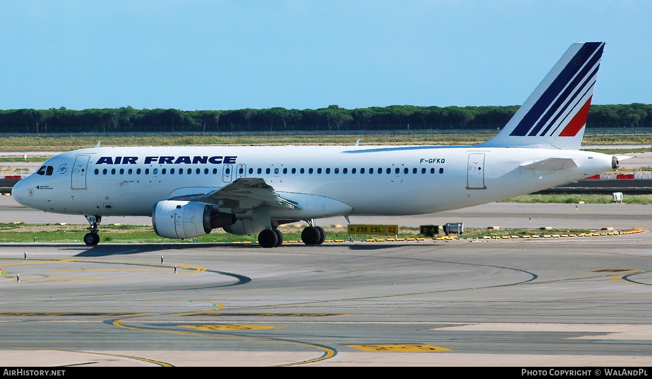 Aircraft Photo of F-GFKQ | Airbus A320-111 | Air France | AirHistory.net #772535