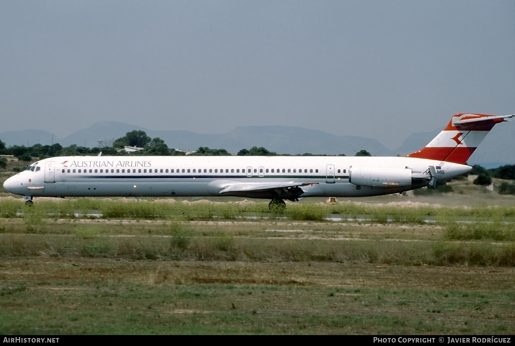 Aircraft Photo of OE-LMB | McDonnell Douglas MD-82 (DC-9-82) | Austrian Airlines | AirHistory.net #772543