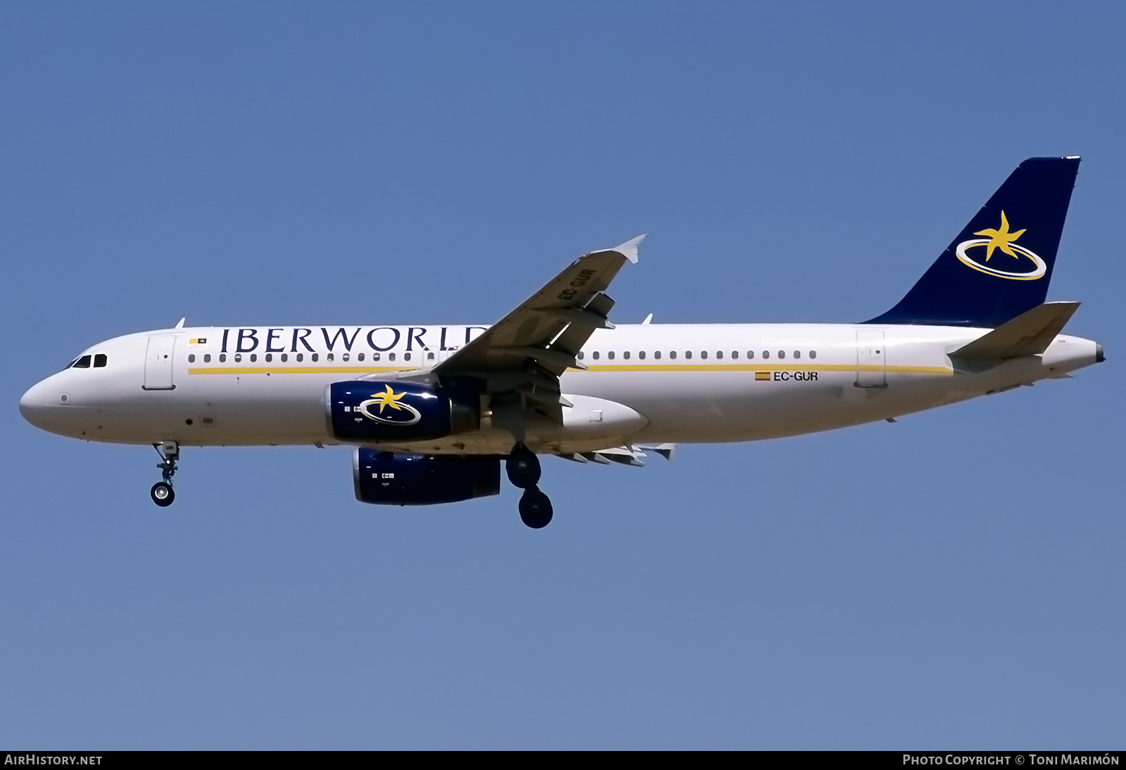 Aircraft Photo of EC-GUR | Airbus A320-231 | Iberworld Airlines | AirHistory.net #772582