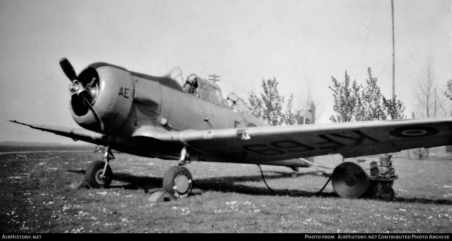 Aircraft Photo of KF694 | North American AT-16 Harvard IIB | UK - Air Force | AirHistory.net #772626