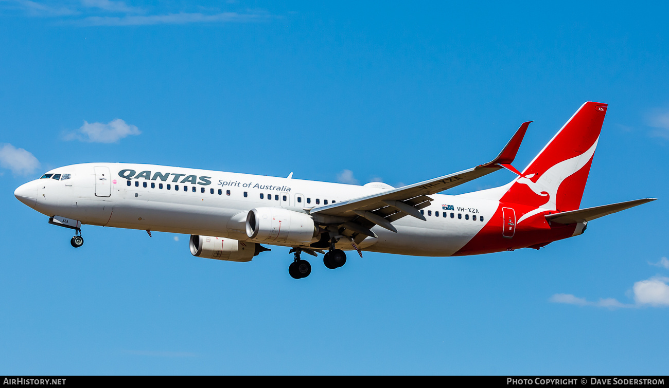 Aircraft Photo of VH-XZA | Boeing 737-838 | Qantas | AirHistory.net #772638