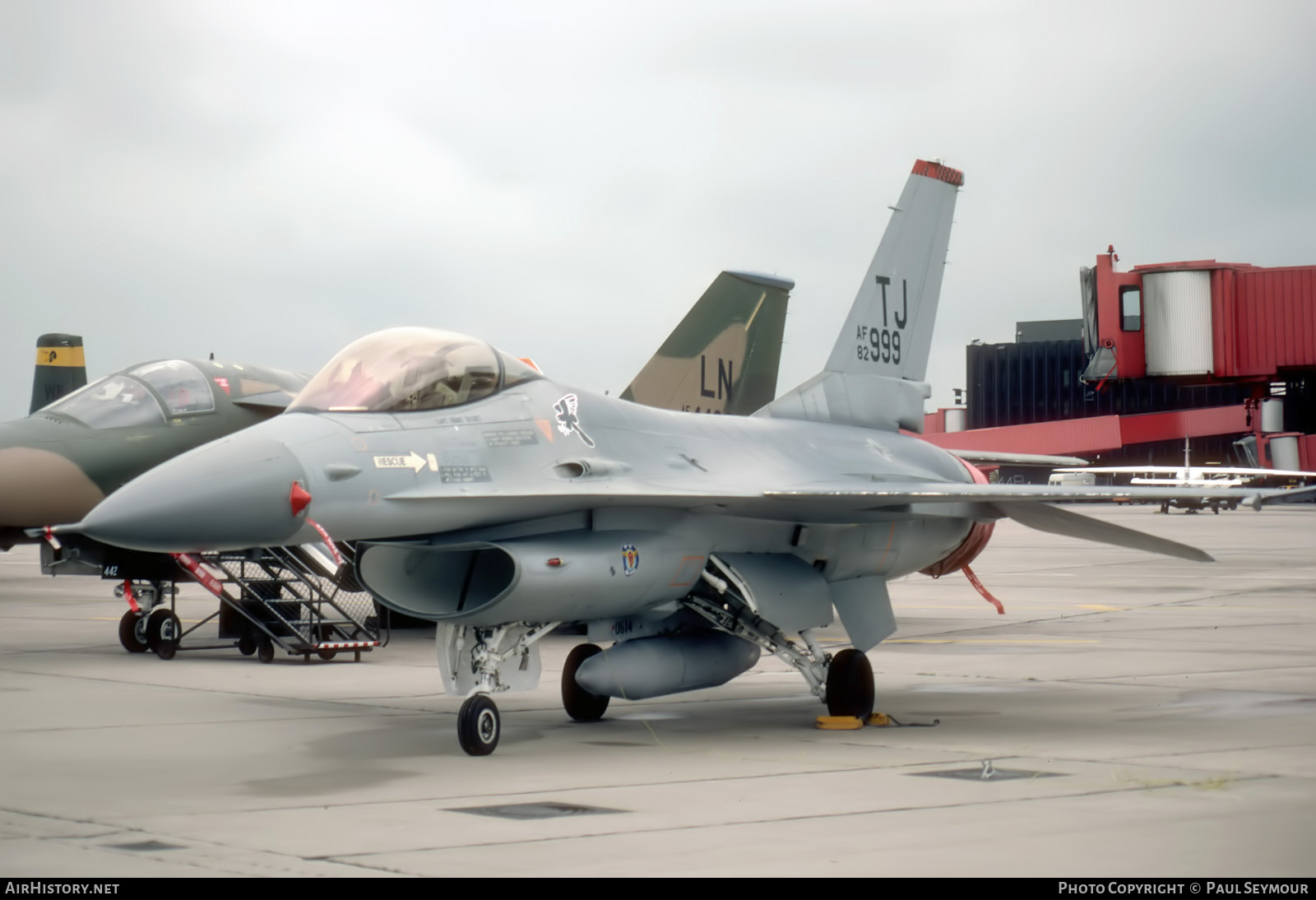 Aircraft Photo of 82-0999 / AF82-999 | General Dynamics F-16A Fighting Falcon | USA - Air Force | AirHistory.net #772683