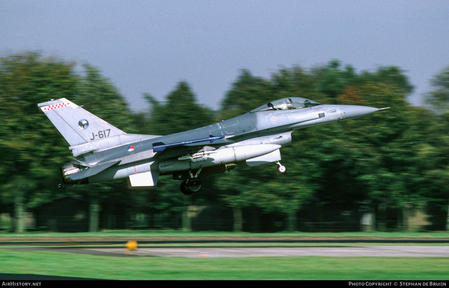 Aircraft Photo of J-617 | General Dynamics F-16A Fighting Falcon | Netherlands - Air Force | AirHistory.net #772797