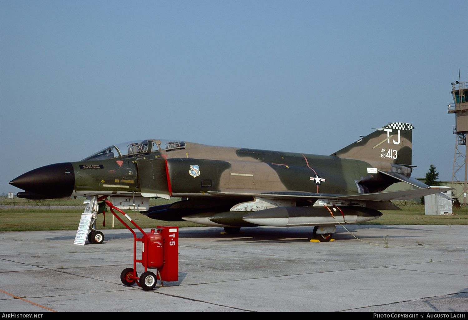 Aircraft Photo of 63-7413 / AF63-413 | McDonnell F-4C Phantom II | USA - Air Force | AirHistory.net #772898