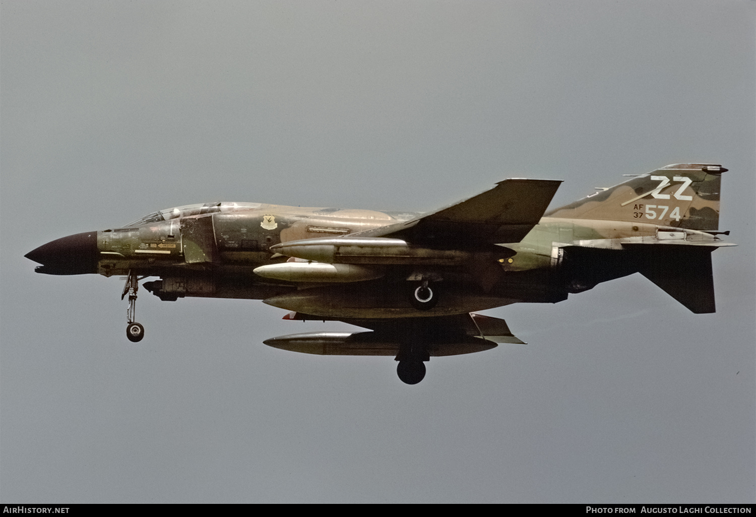 Aircraft Photo of 63-7574 / AF37-574 | McDonnell F-4C Phantom II | USA - Air Force | AirHistory.net #772906