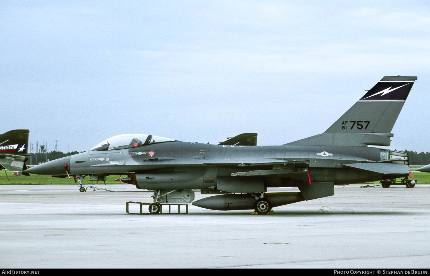 Aircraft Photo of 81-0757 / AF81-757 | General Dynamics F-16A Fighting Falcon | USA - Air Force | AirHistory.net #773044