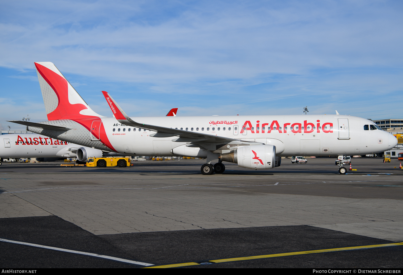 Aircraft Photo of A6-AOE | Airbus A320-214 | Air Arabia | AirHistory.net #773198
