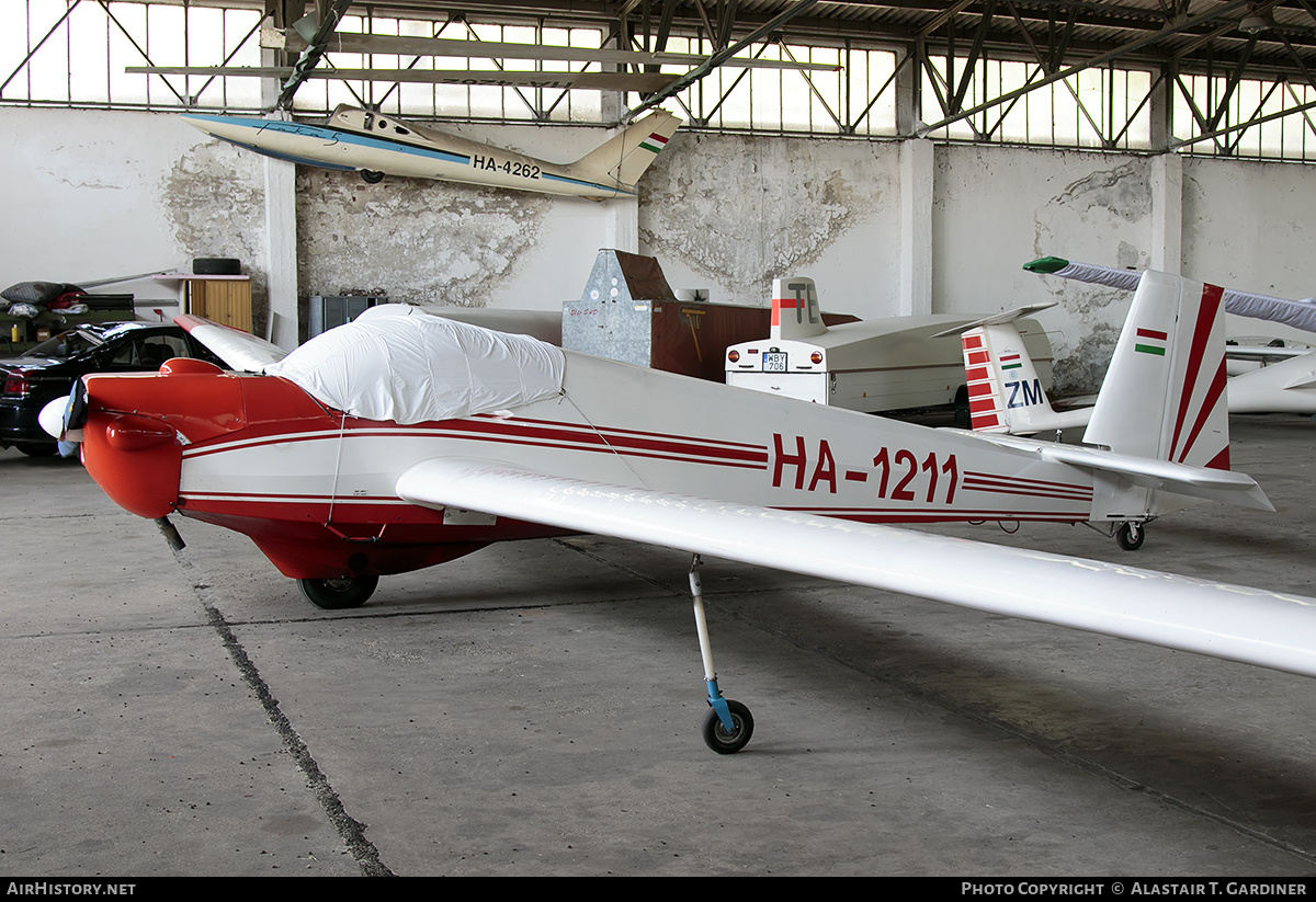 Aircraft Photo of HA-1211 | Scheibe SF-25B Falke | AirHistory.net #773265
