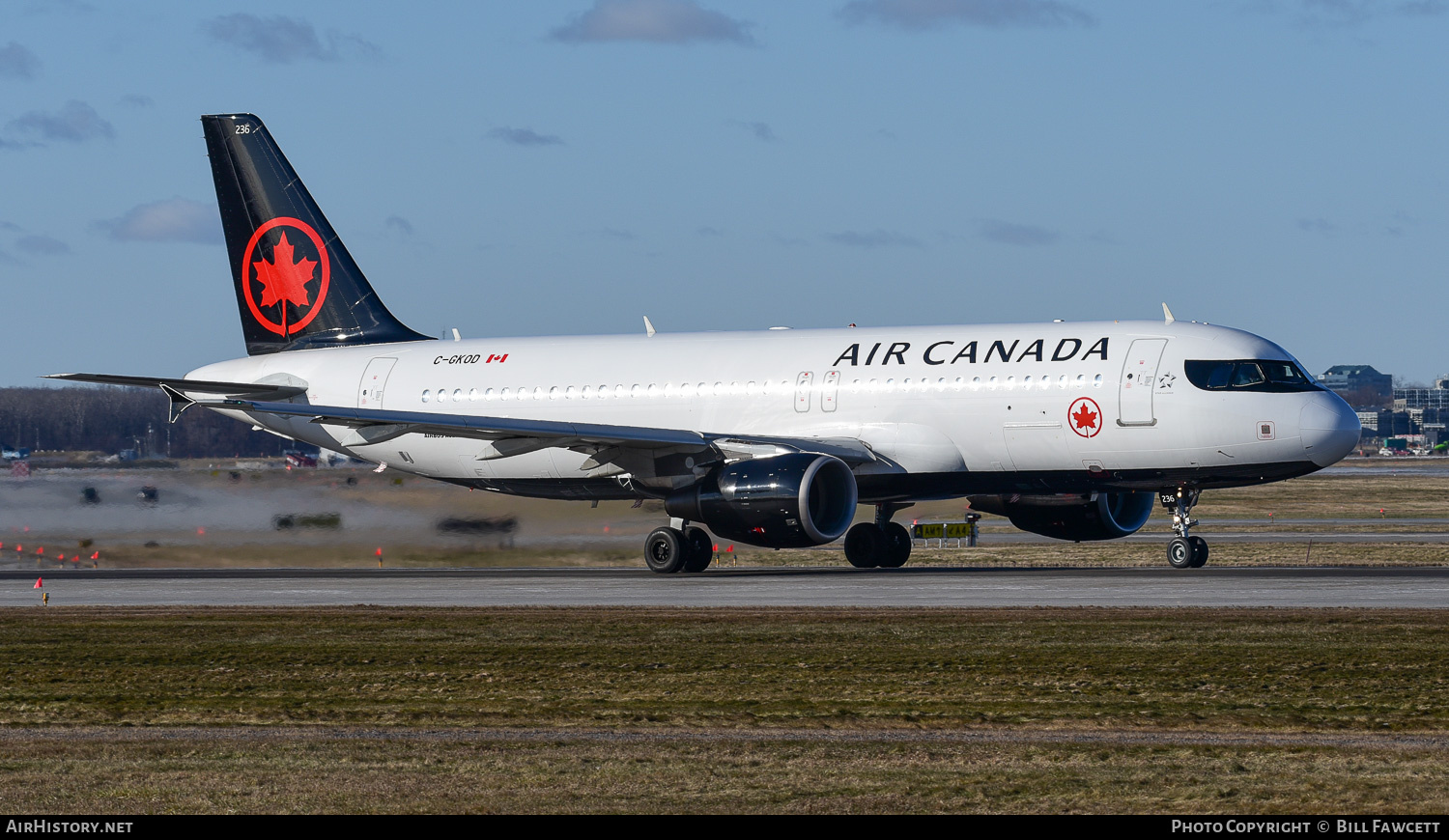 Aircraft Photo of C-GKOD | Airbus A320-214 | Air Canada | AirHistory.net #773274