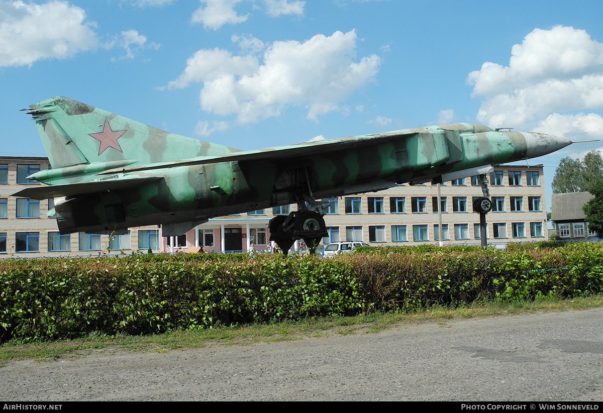 Aircraft Photo of No Reg | Mikoyan-Gurevich MiG-23ML | Belarus - Air Force | AirHistory.net #773398