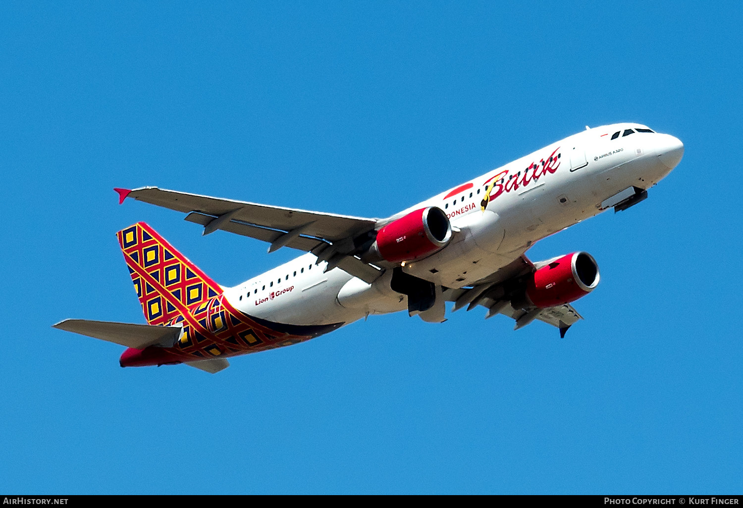 Aircraft Photo of PK-BKR | Airbus A320-214 | Batik Air | AirHistory.net #773413