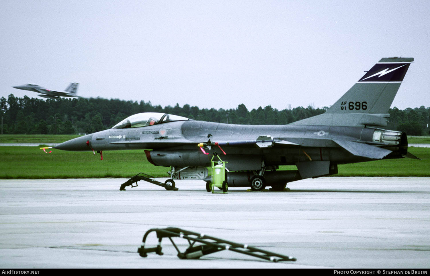 Aircraft Photo of 81-0696 / AF81-696 | General Dynamics F-16A Fighting Falcon | USA - Air Force | AirHistory.net #773449