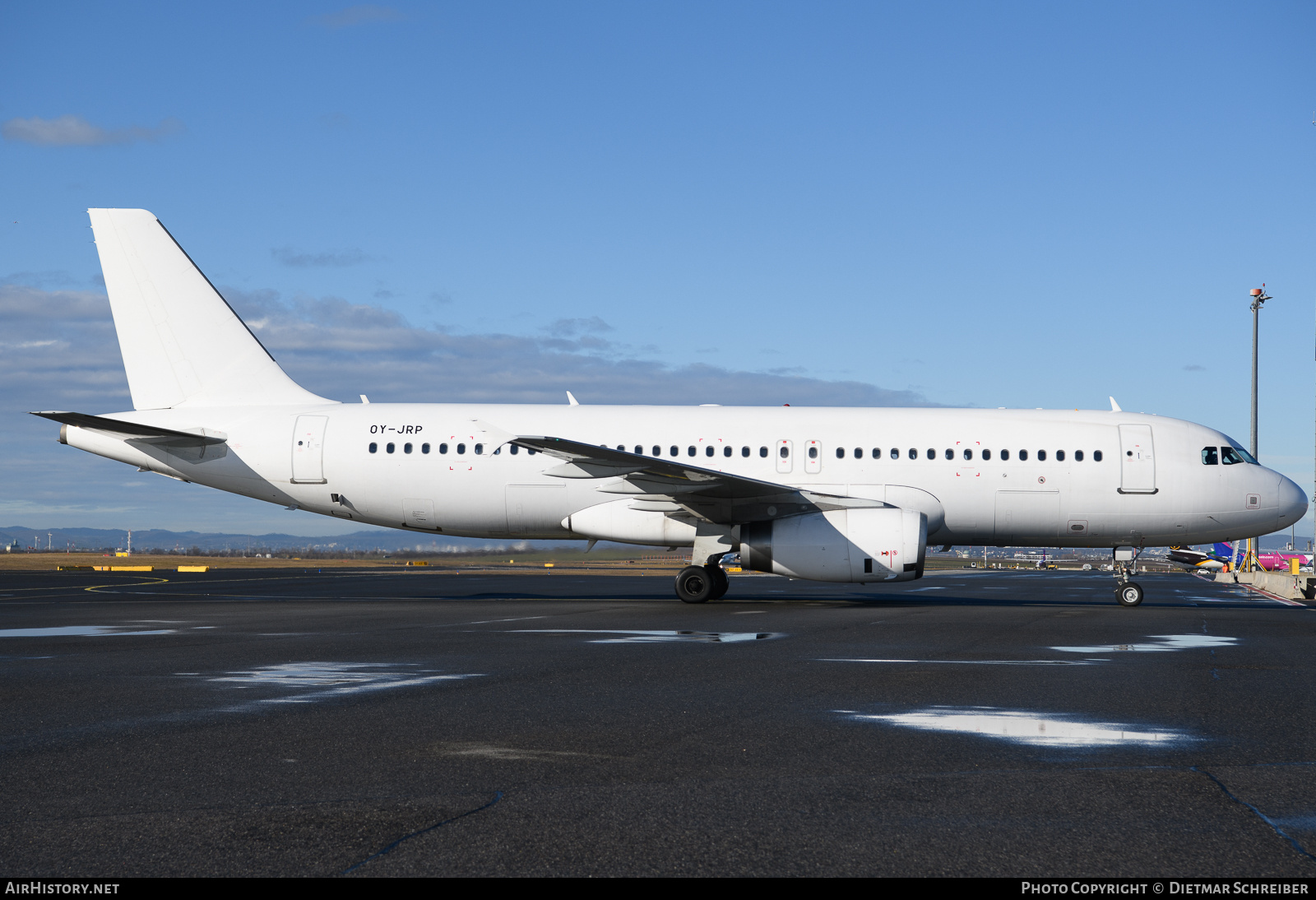 Aircraft Photo of OY-JRP | Airbus A320-232 | AirHistory.net #773541