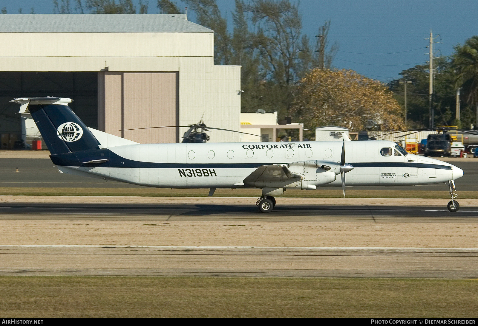 Aircraft Photo of N319BH | Beech 1900C | Corporate Air | AirHistory.net #773543