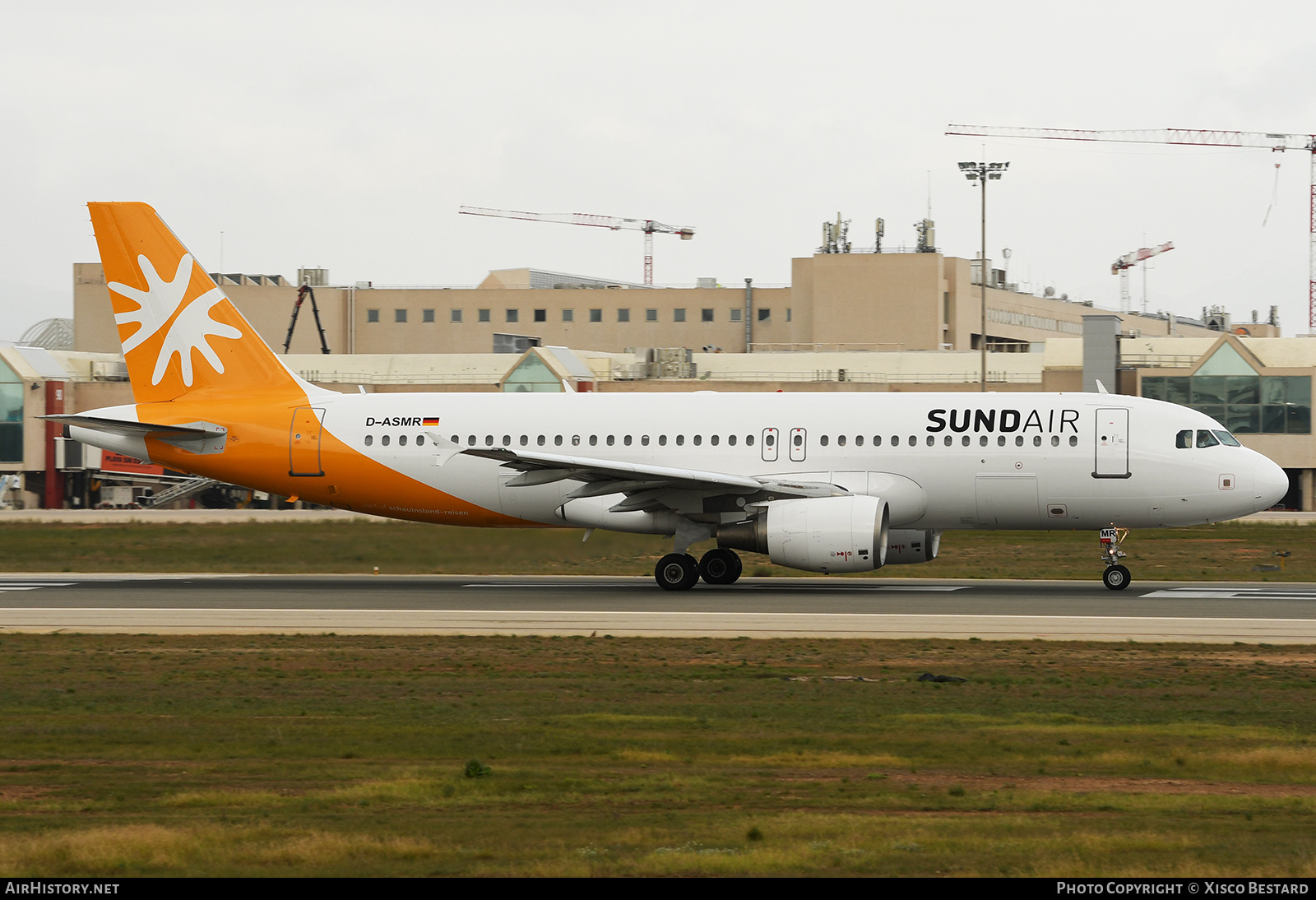 Aircraft Photo of D-ASMR | Airbus A320-214 | Sundair | AirHistory.net #773595