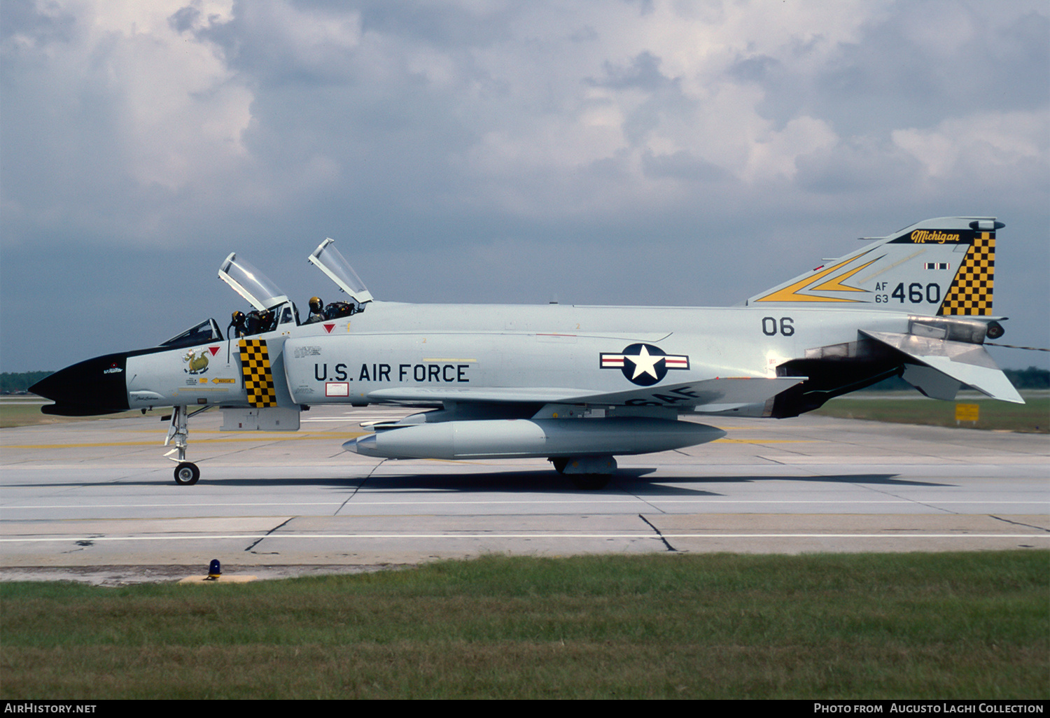 Aircraft Photo of 63-7460 / AF63-460 | McDonnell F-4C Phantom II | USA - Air Force | AirHistory.net #773619