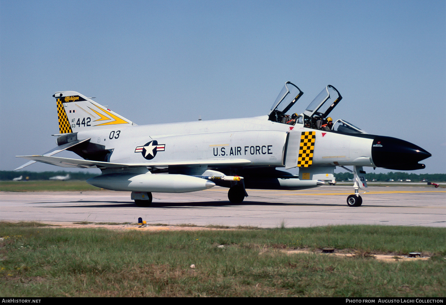 Aircraft Photo of 63-7442 / AF63-442 | McDonnell F-4C Phantom II | USA - Air Force | AirHistory.net #773622