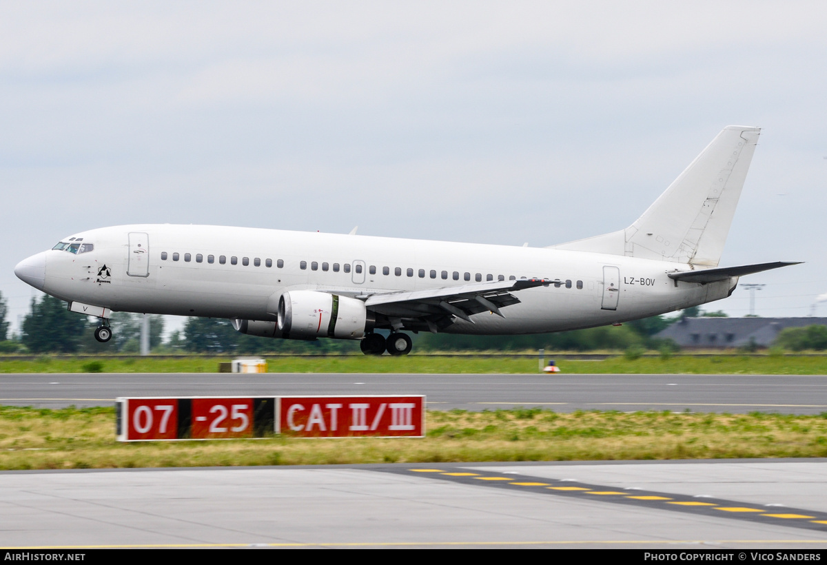 Aircraft Photo of LZ-BOV | Boeing 737-330 | AirHistory.net #773705