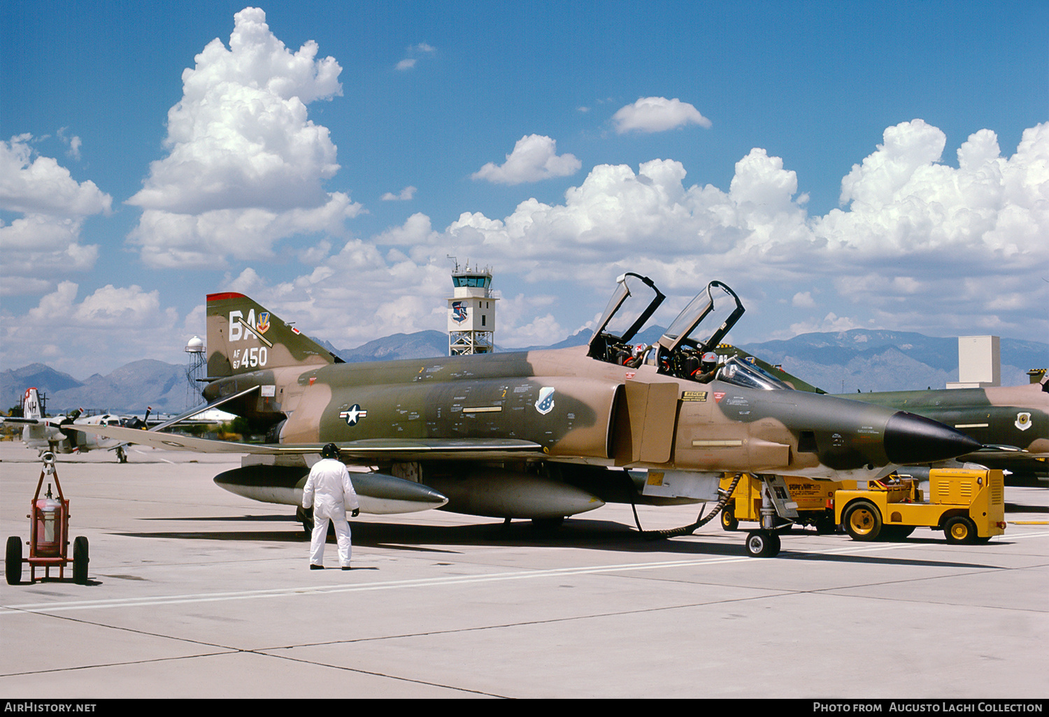 Aircraft Photo of 67-0450 / AF67-450 | McDonnell RF-4C Phantom II | USA - Air Force | AirHistory.net #773790