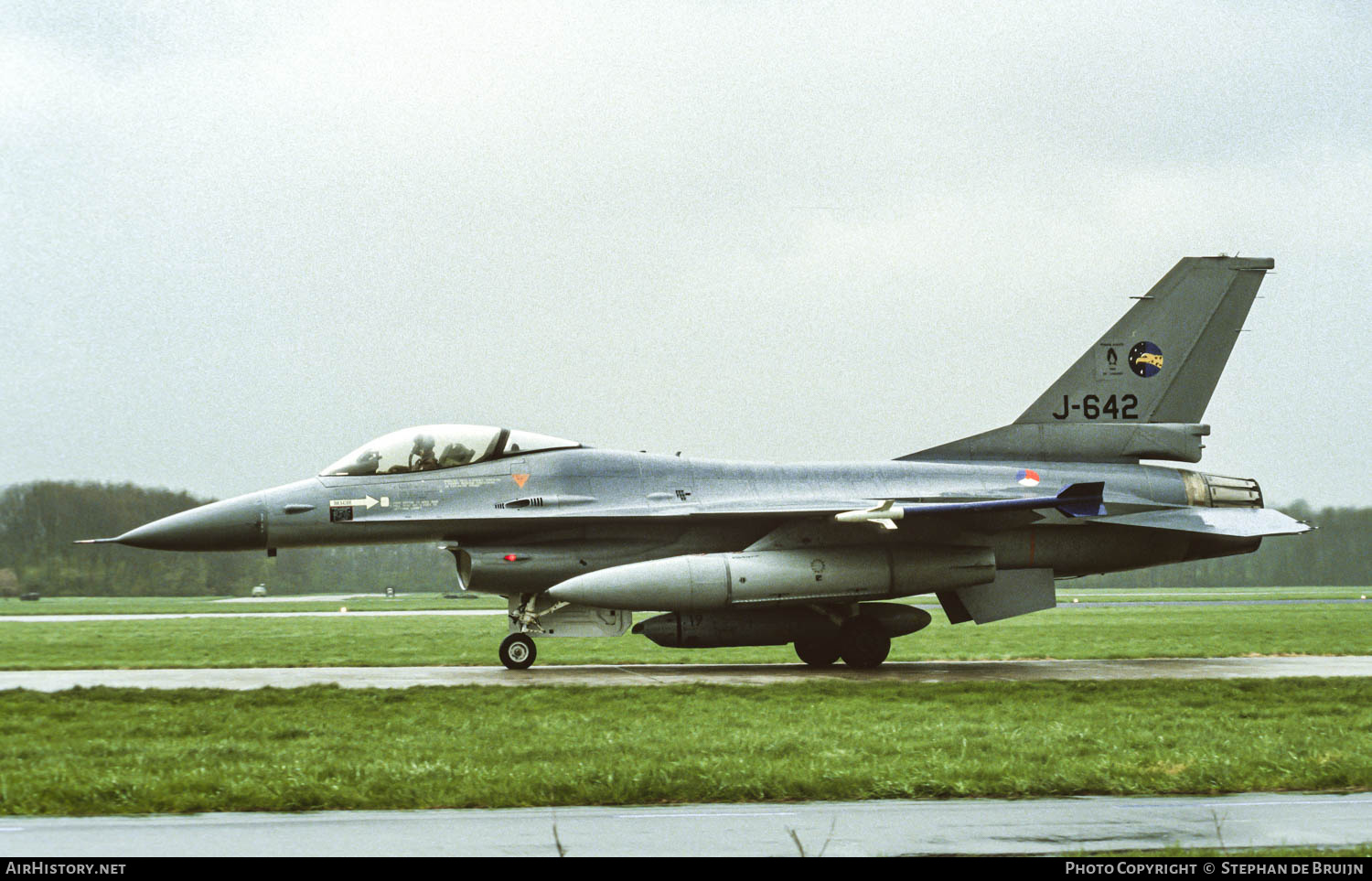 Aircraft Photo of J-642 | General Dynamics F-16A(R) Fighting Falcon | Netherlands - Air Force | AirHistory.net #773824