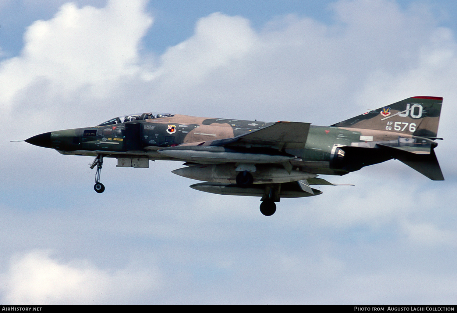 Aircraft Photo of 68-0576 / AF68-576 | McDonnell RF-4C Phantom II | USA - Air Force | AirHistory.net #773852