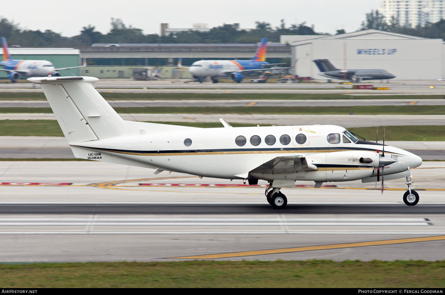 Aircraft Photo of 163844 | Beech UC-12M Super King Air (A200C) | USA - Navy | AirHistory.net #773863