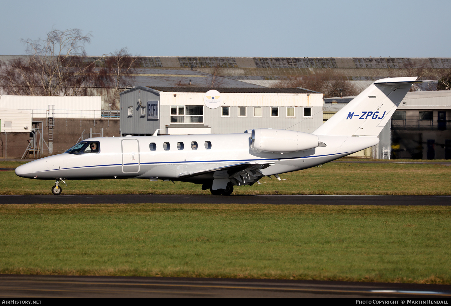 Aircraft Photo of M-ZPGJ | Cessna 525C CitationJet CJ4 | AirHistory.net #773932